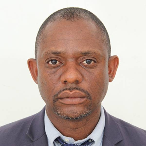 Dr Chimbabantu Kaoma